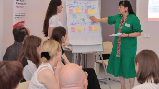 В Україні проходять тренінги з першої психологічної допомоги для фахівців закладів мистецької освіти