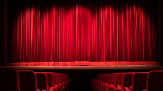 Держмистецтв оприлюднило аналіз доступності театрів державної та комунальної форми власності за 2023 рік