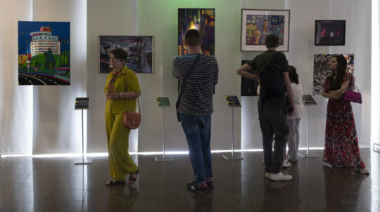 «Київ вночі»: в Музеї історії міста Києва відкрилась виставка картин з нічними видами столиці